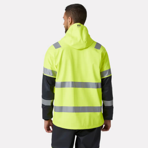 Helly Hansen 70295-369 Alna 2-0 regenjack op model achterzijde