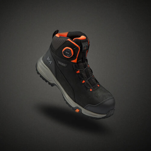 Helly Hansen 78443 999 Manchester veiligheidsschoenen op zwarte achtergrond