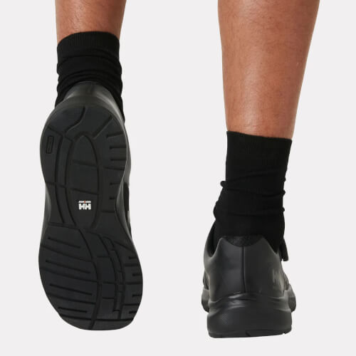 Helly Hansen 78449 Oslo 2 werkschoenen op model achterzijde